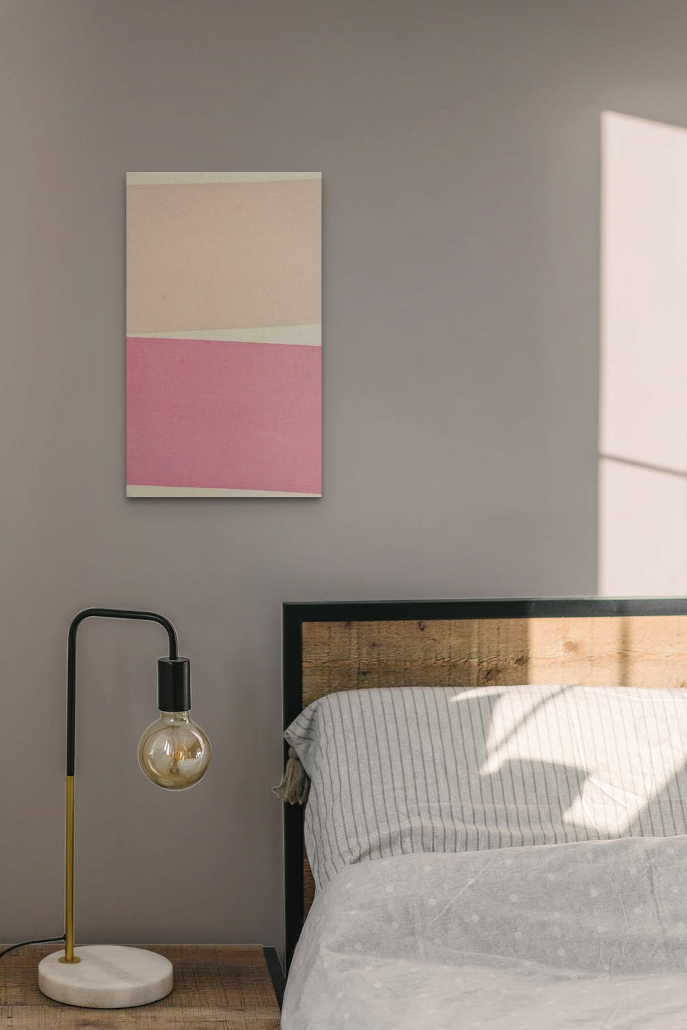 A piece of paper with a pink and beige stripe on it.