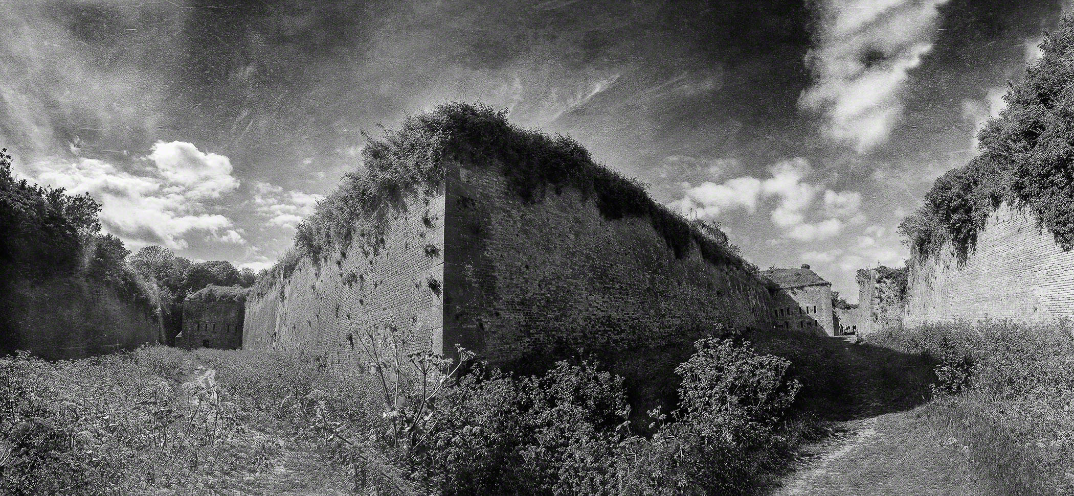 Drop Redoubt Fort #1 by Javier Molina Barrios, 2025