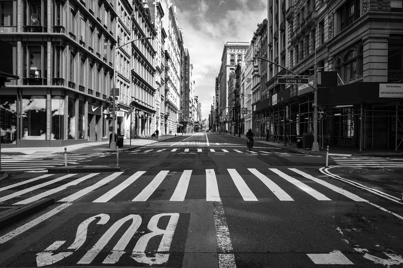 Covid 19 -2020-04-01-NY-Broadway Soho- by Jean-Luc Fievet, 2020