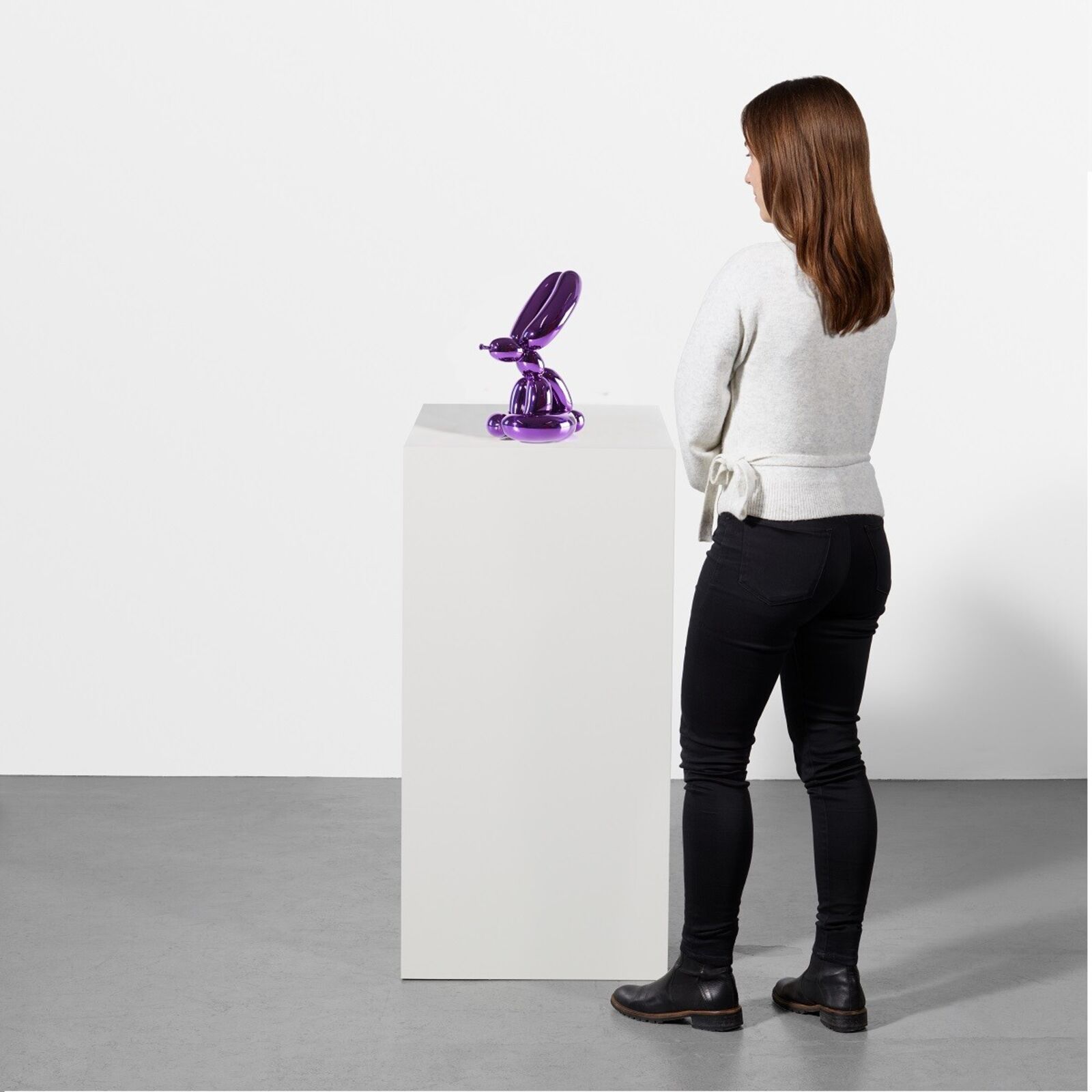 Artwork by Jeff Koons, Balloon Rabbit Violet, Made of Limoges porcelain with chromatic coating 