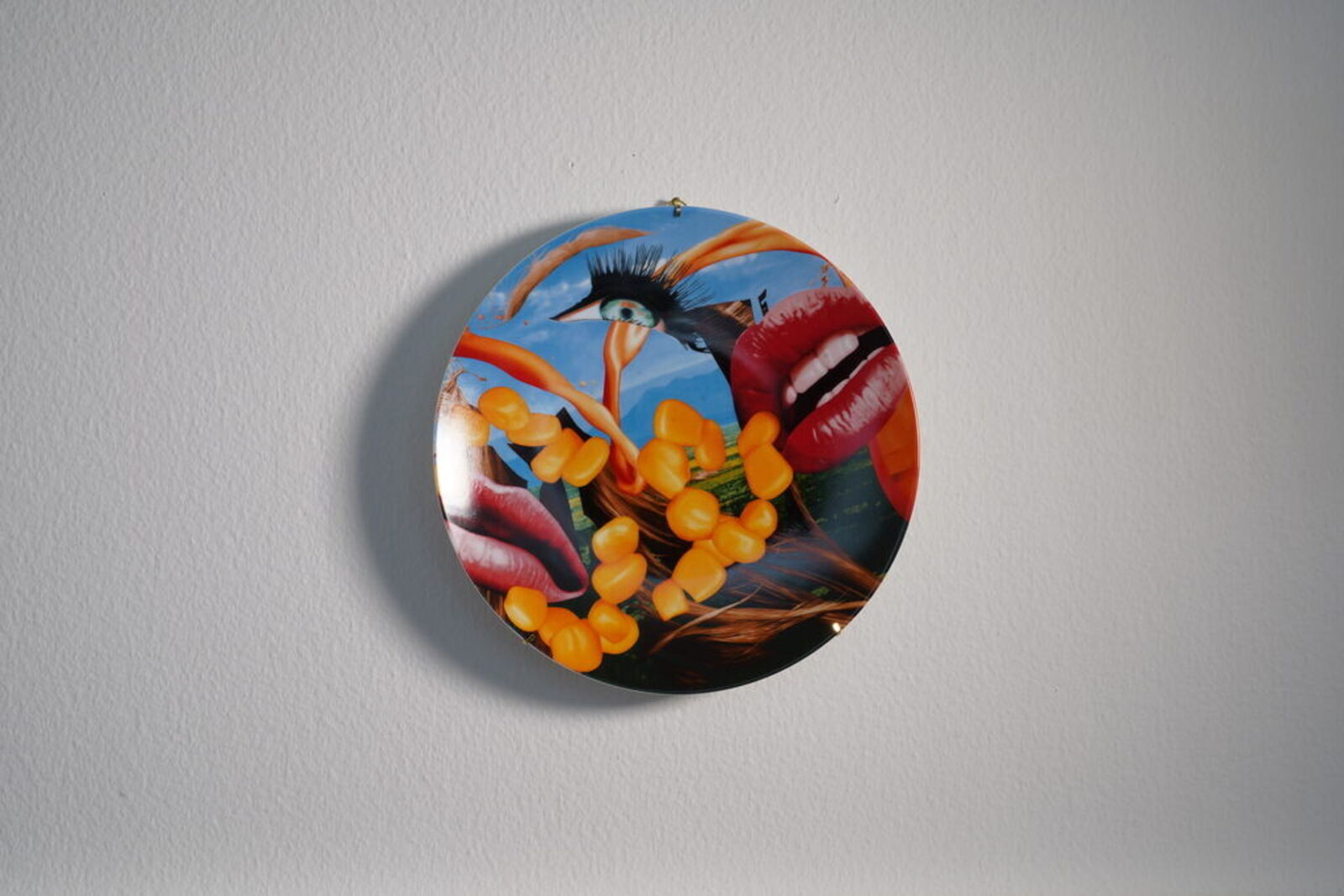 Artwork by Jeff Koons, Lips Coupe Plate, Made of Glazed Porcelain 