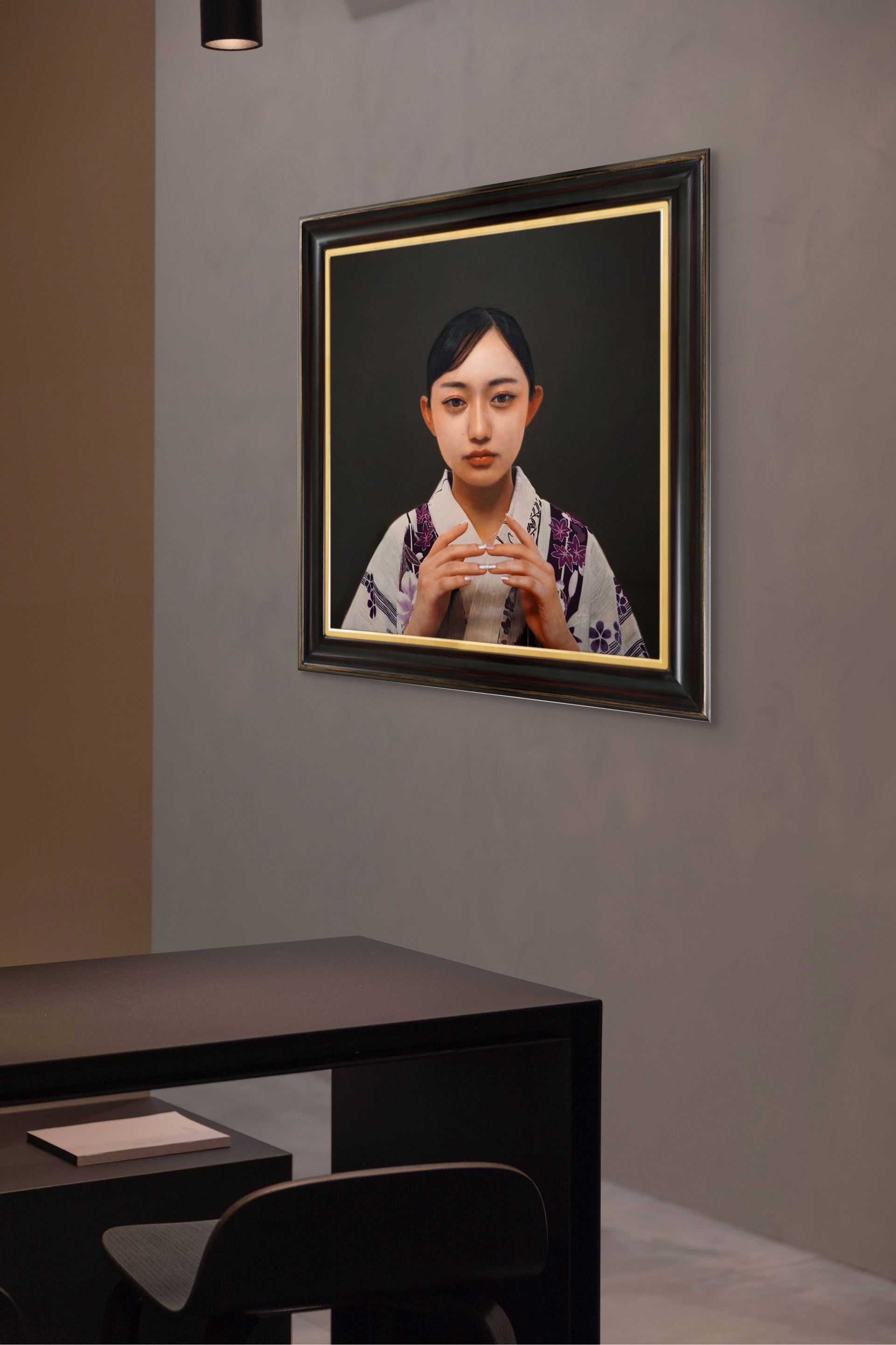 A painting of a woman in a kimono holding her hands together.