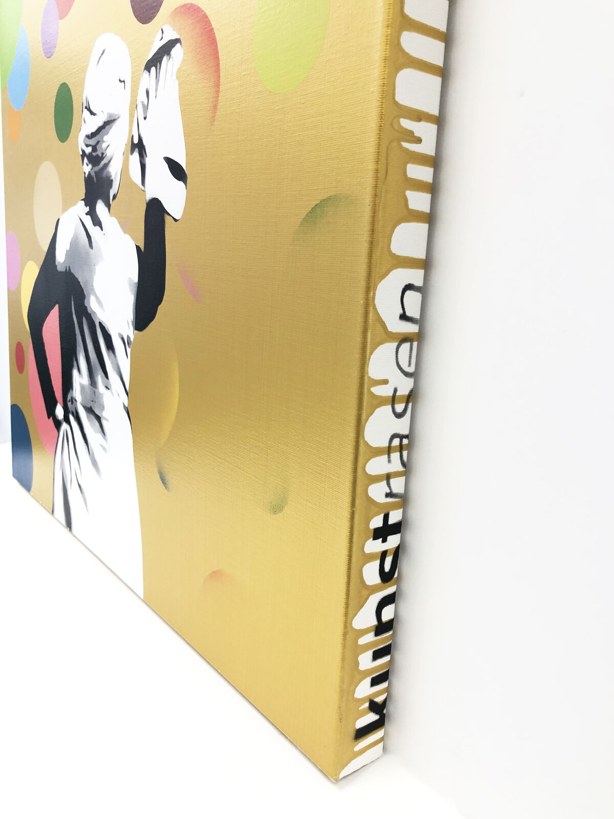 Artwork by Kunstrasen, BUBBLE REMOVER (GOLD), Made of Acrylic And Spray Paint On Canvas 