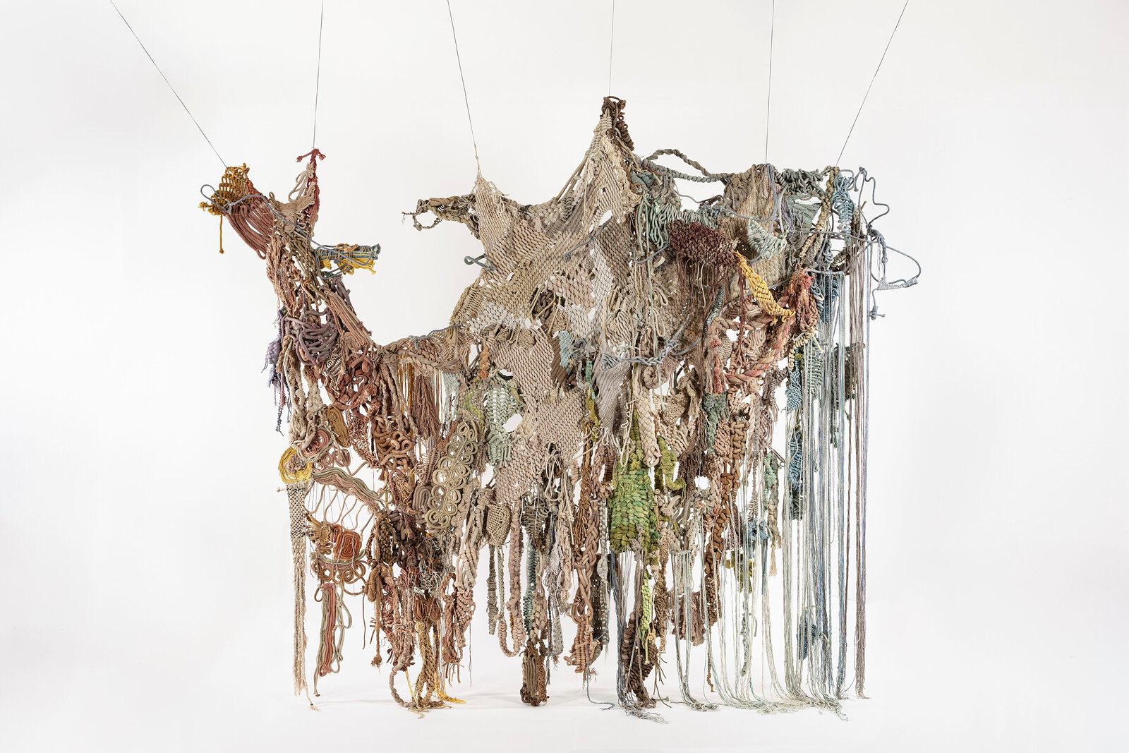Artwork by Laura Lima, Irapuru, Made of Raw cotton threads dyed by natural pigments and wire 