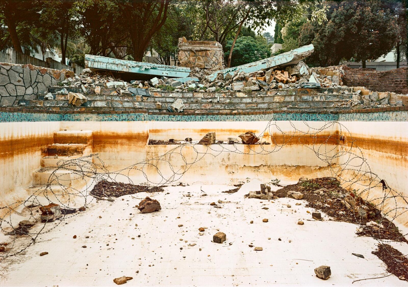 A pool that has been destroyed by a fire. 