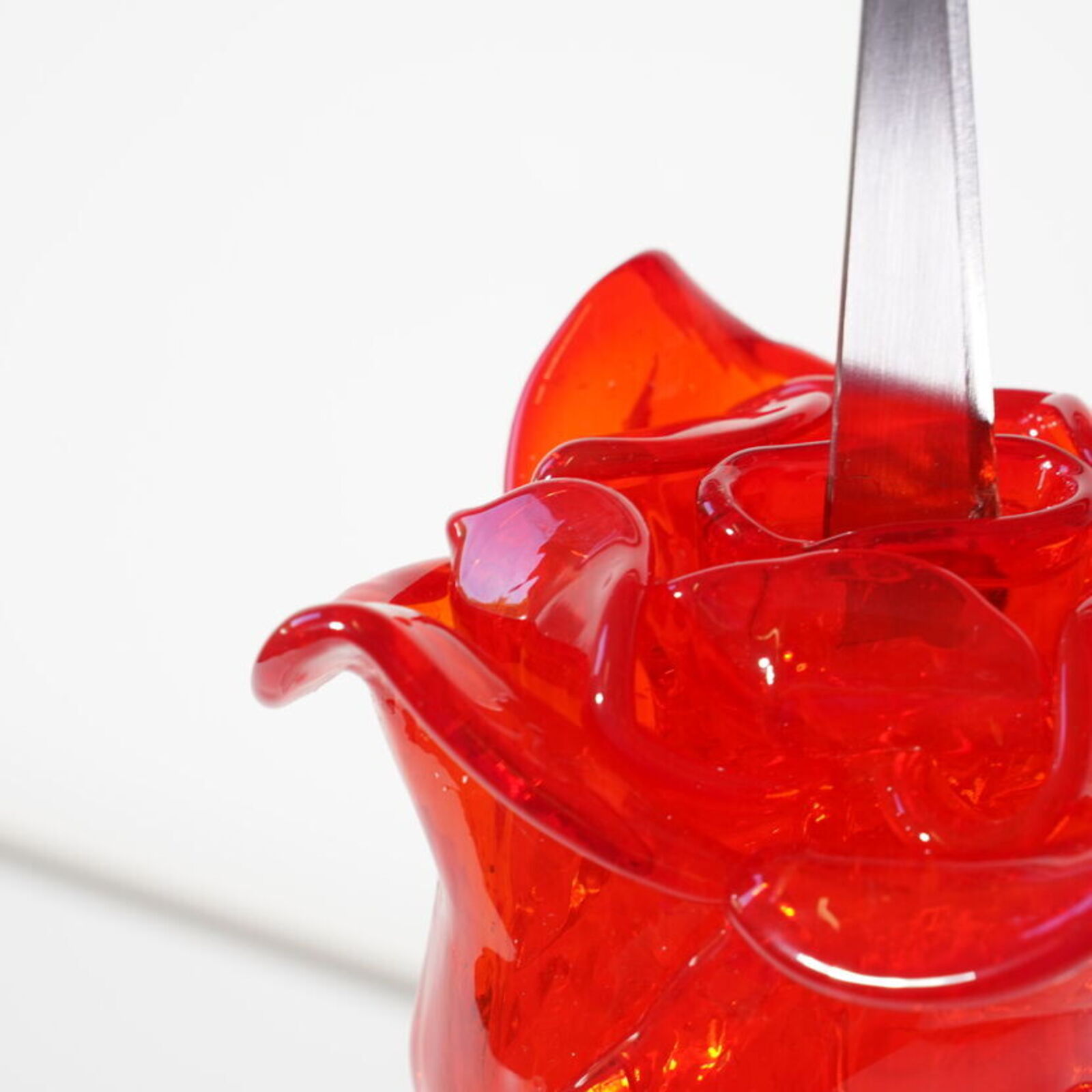 Artwork by Renate Bertlmann, Discordo Ergo Sum: Knife-Rose, Made of Murano glass and metal, protected by acrylic case 