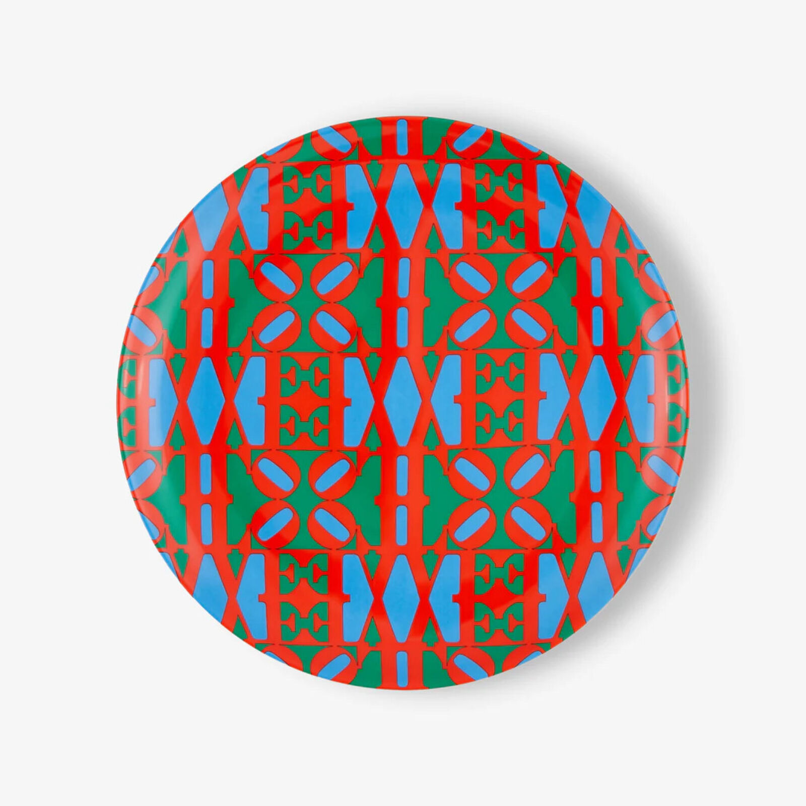 A red and blue plate with a pattern on it.