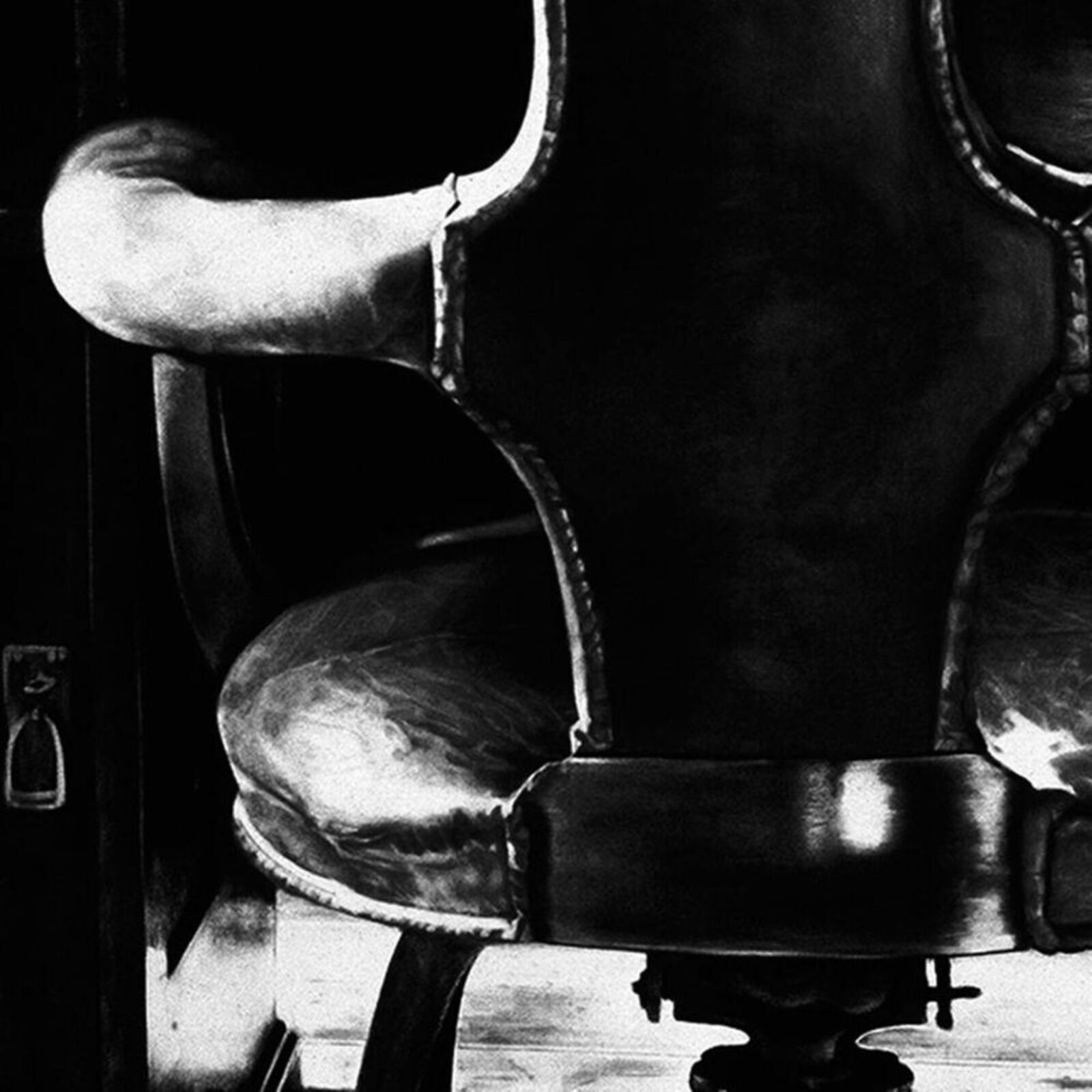 Freud’s Desk and Chair, Study Room