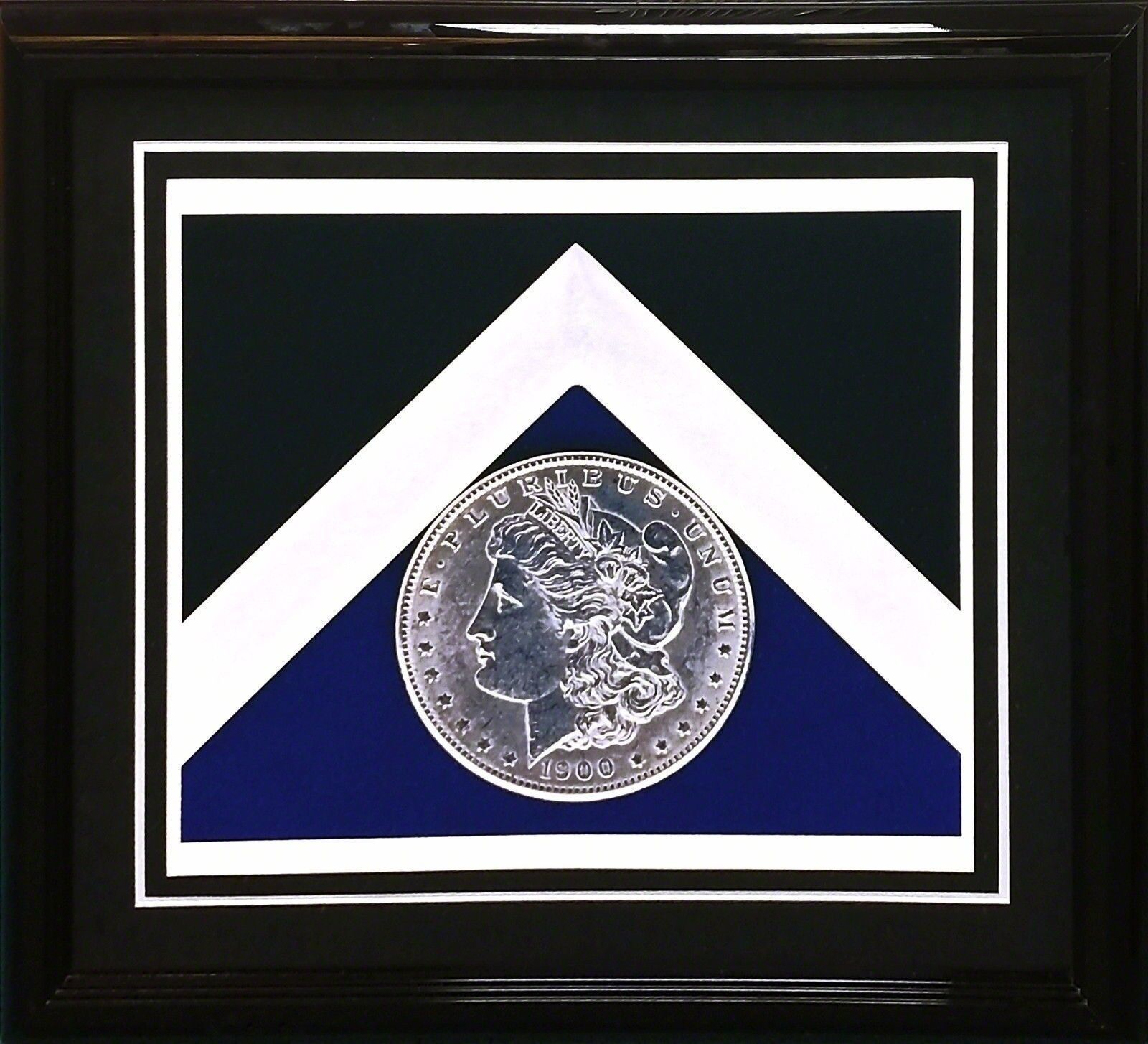 Artwork by Robert Mapplethorpe, SILVER DOLLAR (COLOR), Made of Gelatin Silver Print 