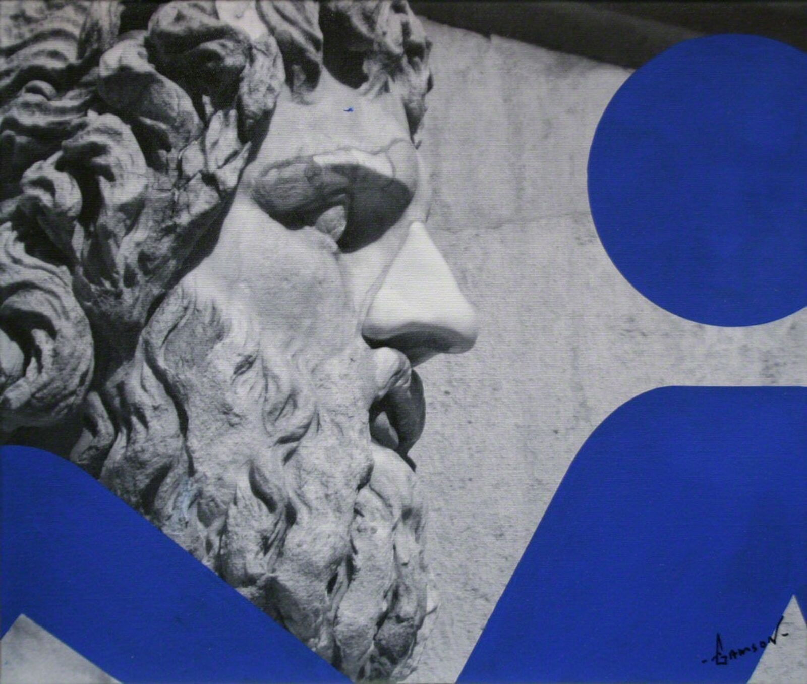 A black and white photo of a statue of a man with a beard.