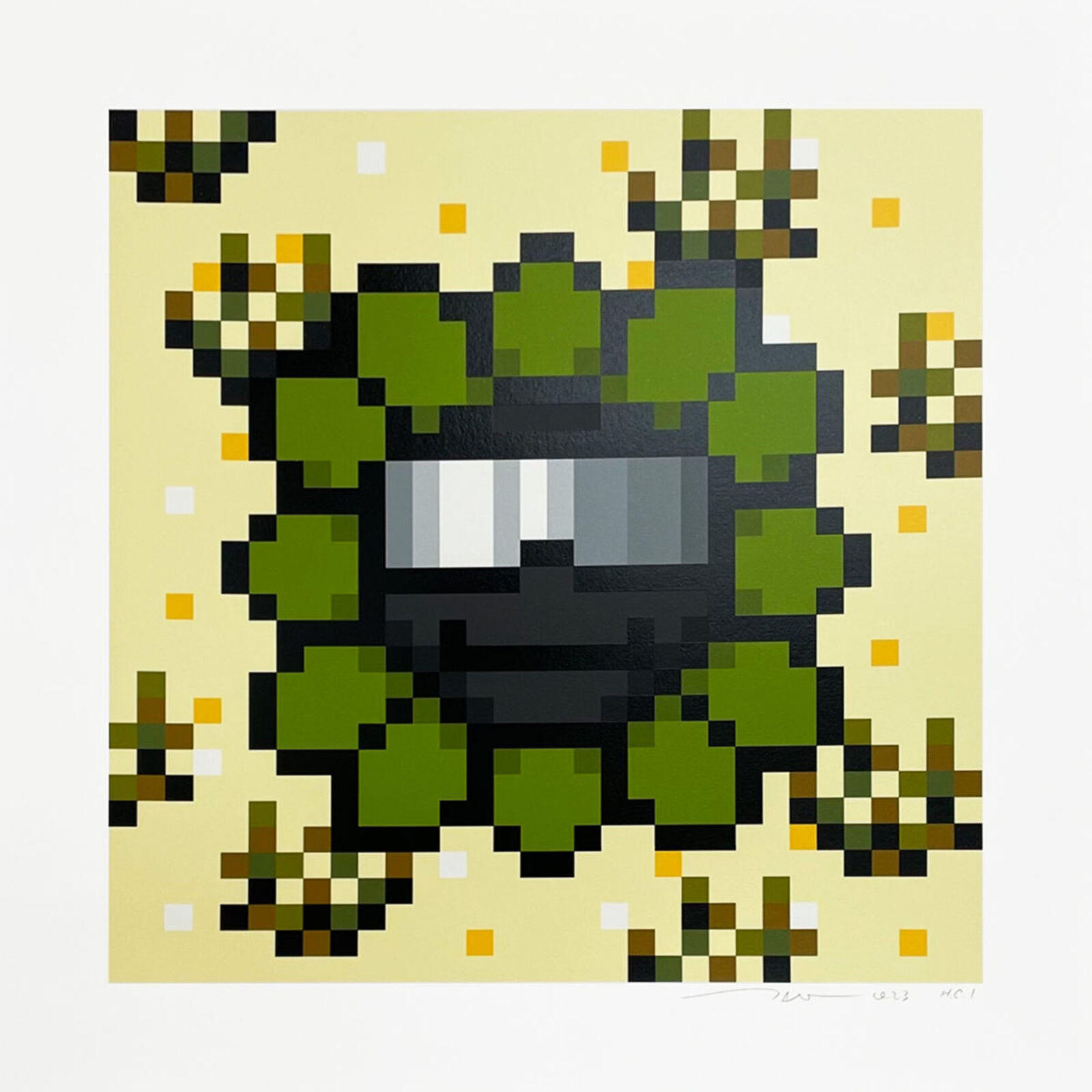 A pixel art of a green and yellow frog with a black hat.