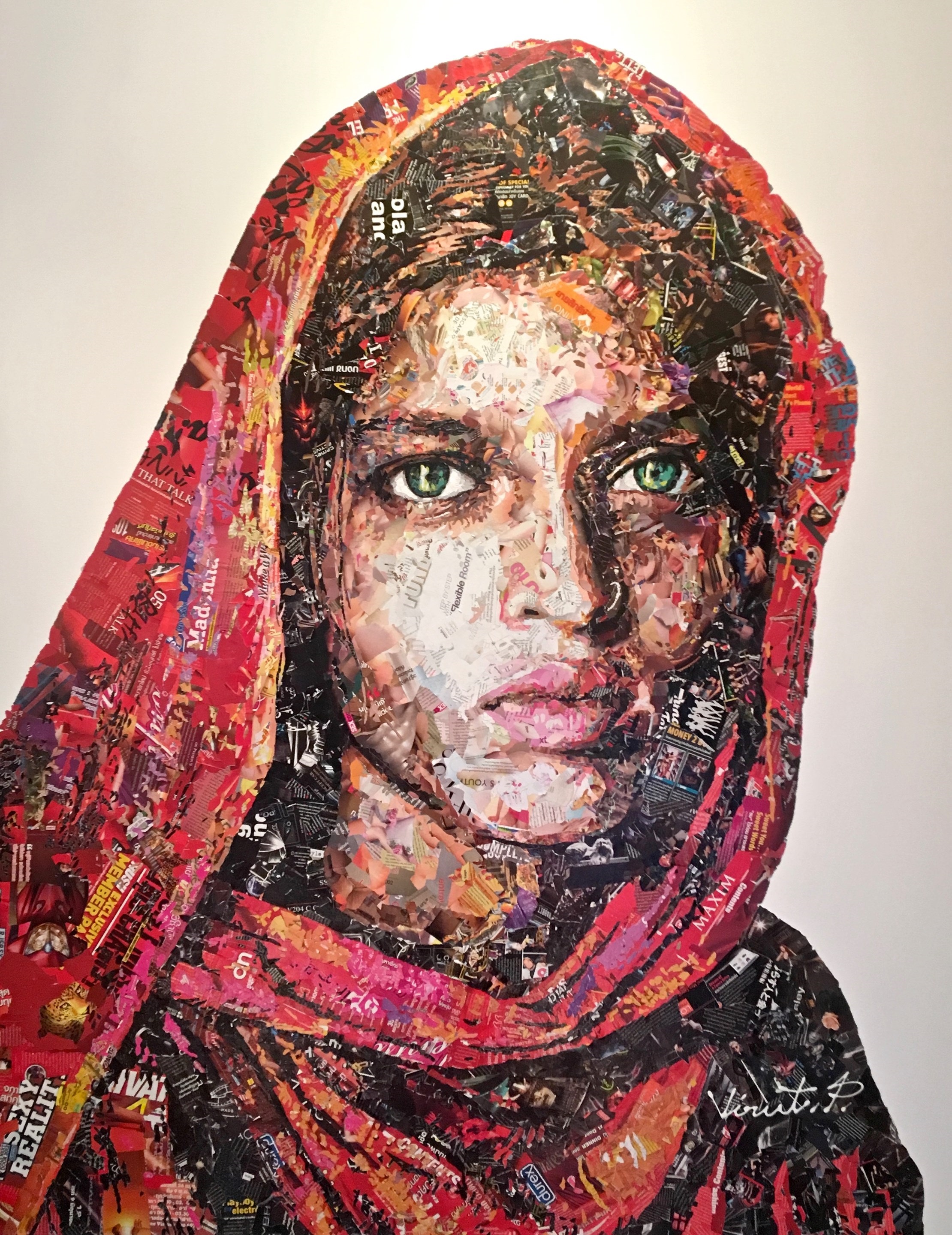 Green eyes by Virut Panchabuse, 2019