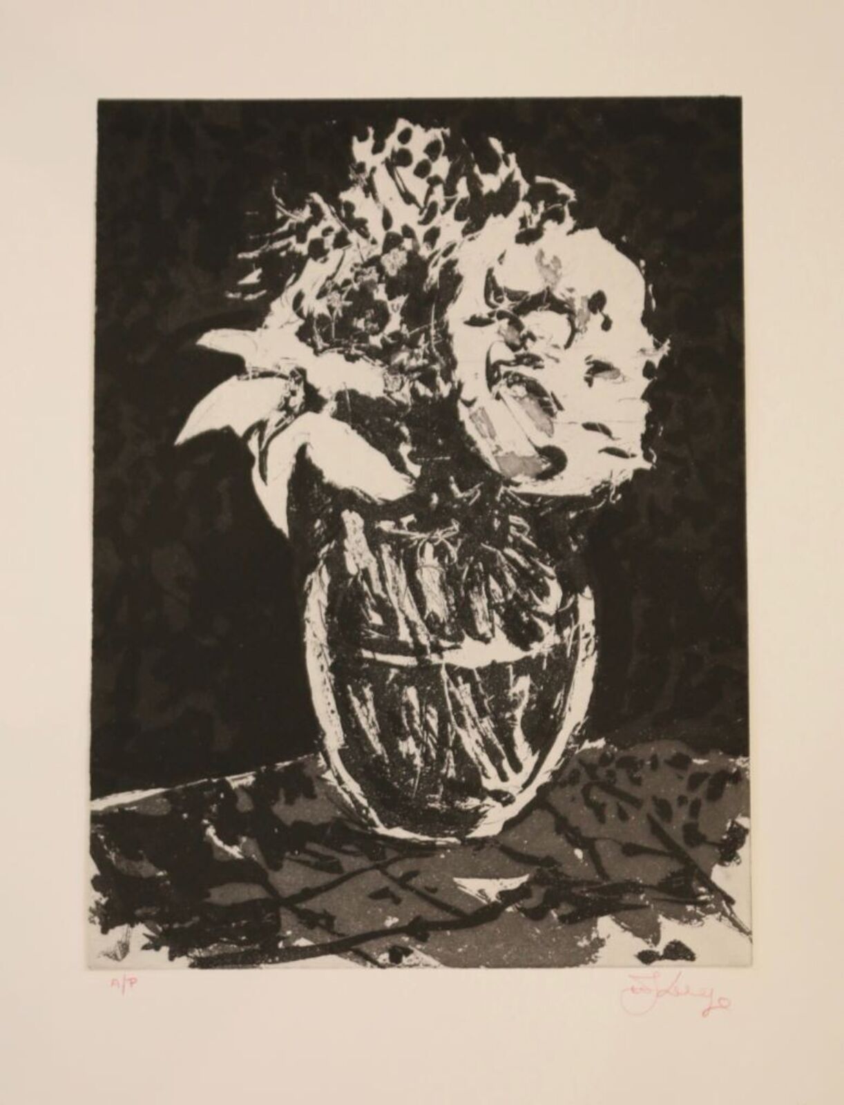 A black and white drawing of a vase of flowers.
