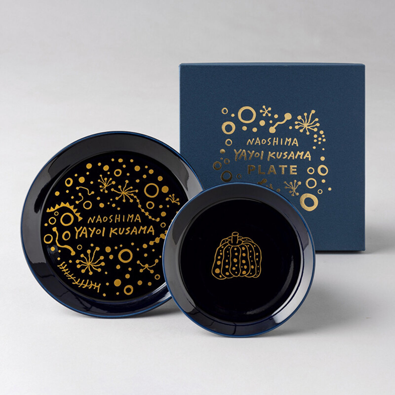 Artwork by Yayoi Kusama, Naoshima Pumpkin Plate (Set of 2), Made of Ceramic with gold leaf 