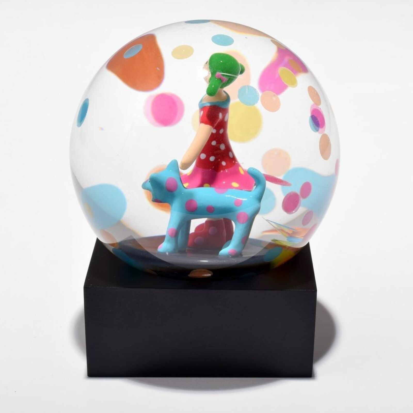 Artwork by Yayoi Kusama, Snow Globe (Hi, Konnichiwa!), Made of Glass, Polyresin and Water 