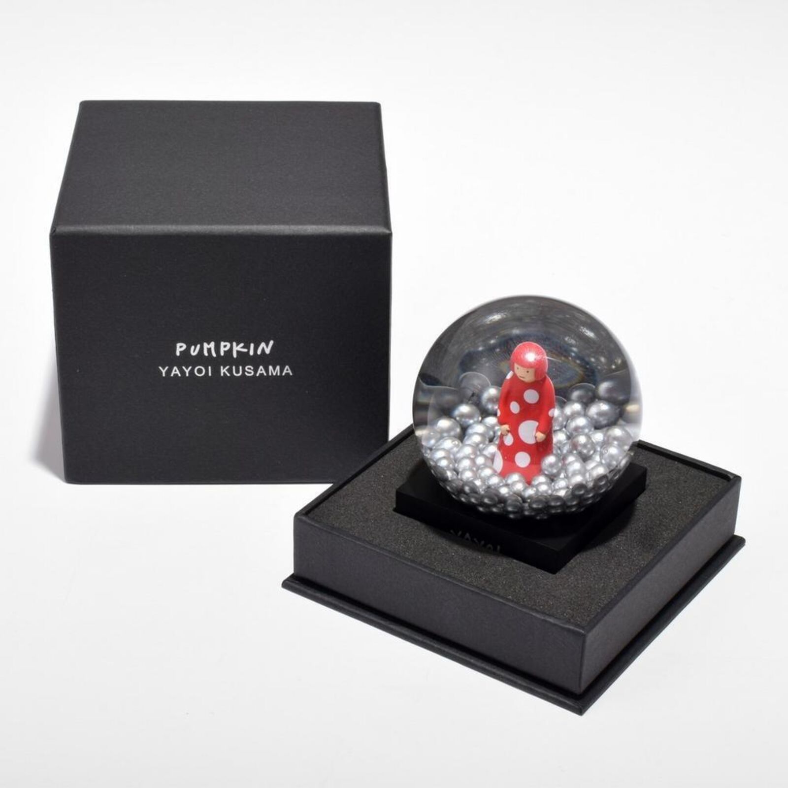 Artwork by Yayoi Kusama, Snow Globe (Narcissus Garden), Made of Glass, Polyresin and Water 