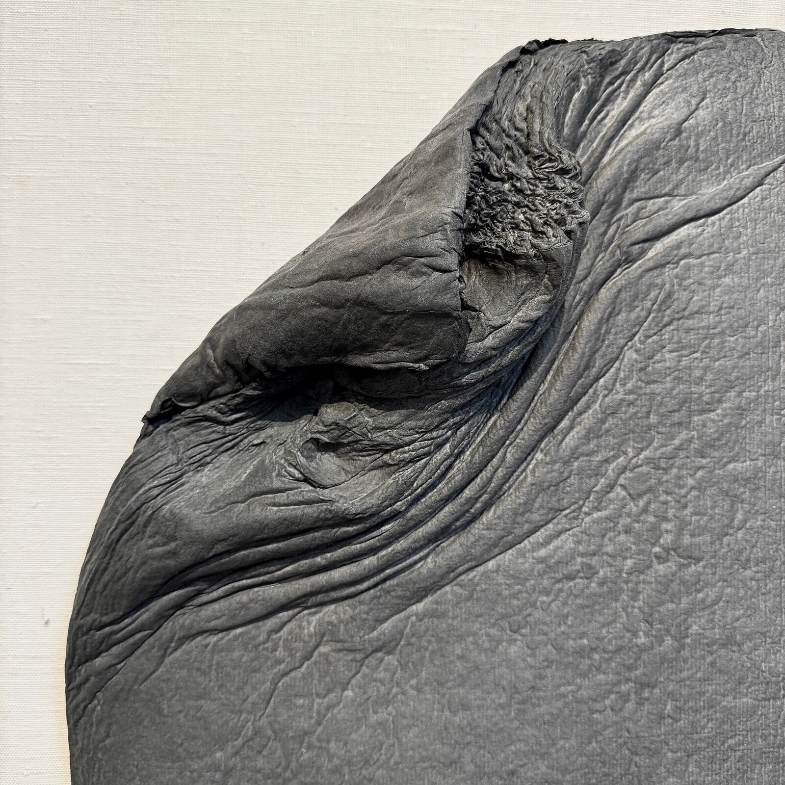 Artwork by Yoshio Ikezaki, The Earth Breathes - Mageru (Bend), Made of Mulberry Fiber, Sumi Ink 